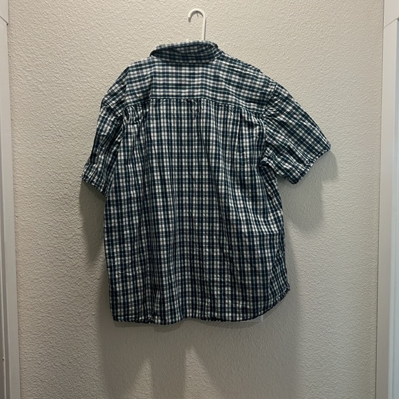 Cathartt short sleeve button down shirt - Picture 3 of 3